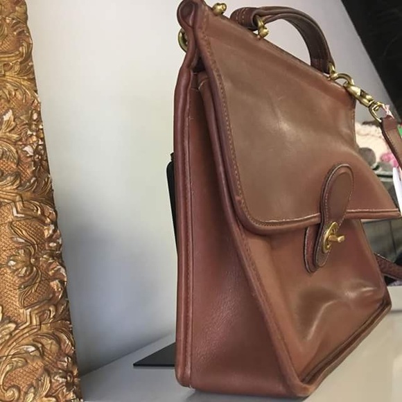 🎈SOLD in Boutique - Coach Leather Bag - Picture 4 of 8